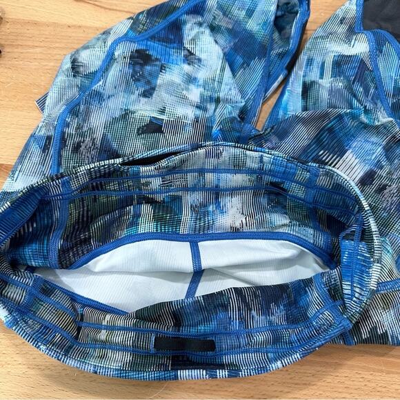 Lululemon On Pace Crop 21" Sun Dazed Multi Blue size 6 - Picture 8 of 8